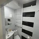 Dom Na Kasztanowej - Balia I Sauna - Dom Na Wylacznosc - Wielkanoc Majowka Apartman