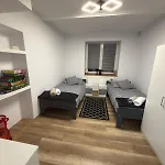 Dom Na Kasztanowej - Balia I Sauna - Dom Na Wylacznosc - Wielkanoc Majowka Apartman *