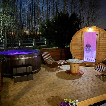 Dom Na Kasztanowej - Balia I Sauna - Dom Na Wylacznosc - Wielkanoc Majowka Lodygowice