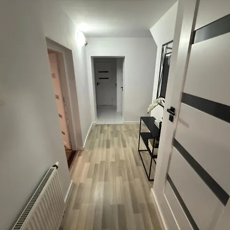 Dom Na Kasztanowej - Balia I Sauna - Dom Na Wyłączność - Wielkanoc Majówka Apartament Lodygowice