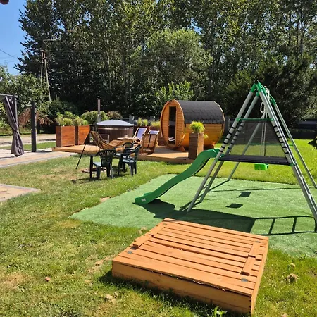 Apartament Dom Na Kasztanowej - Balia I Sauna - Dom Na Wyłączność - Wielkanoc Majówka *