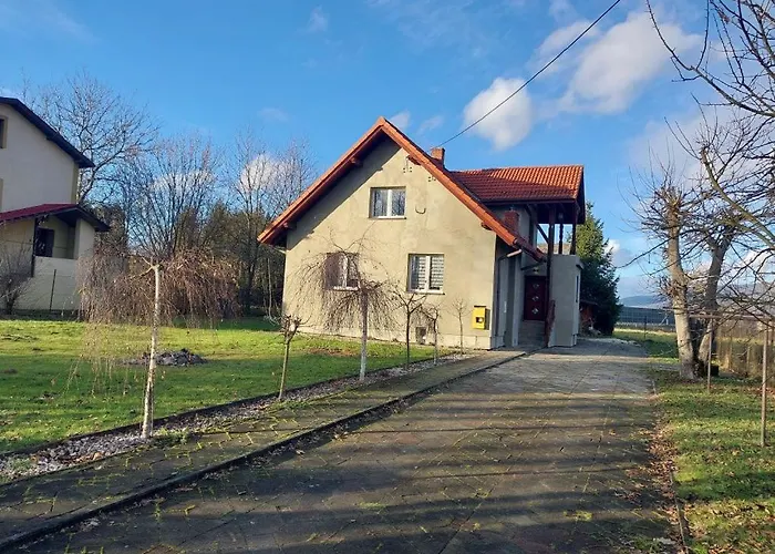 Dom Na Kasztanowej -dom Na Wylacznosc -ferie Zimowe -blisko Gor-cisza I Spokoj