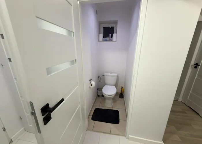 Dom Na Kasztanowej - Balia I Sauna - Dom Na Wylacznosc - Wielkanoc Majowka Apartment